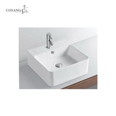 Factory Direct Sales wash basin tap free standing small size